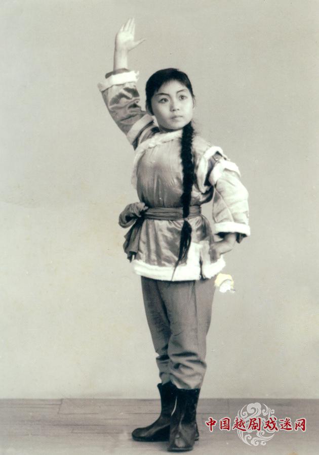 1494710653640183.jpg 1973年金静在京剧《智取威虎山》饰小常宝.jpg