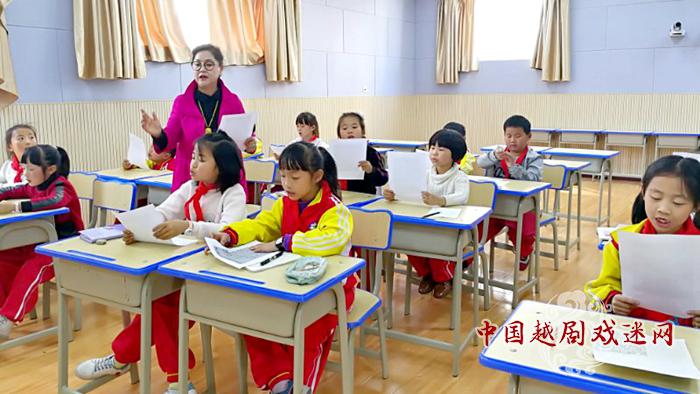 1538030222634847.jpg 周云林老师.JPG
