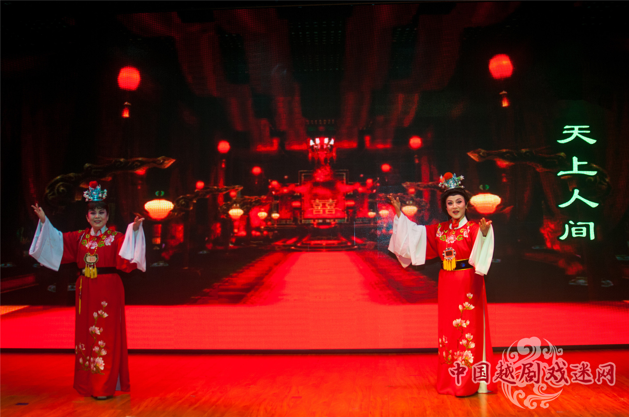 1489713632133256.jpg 8·5《红楼梦·金玉良缘》剧照_副本.jpg